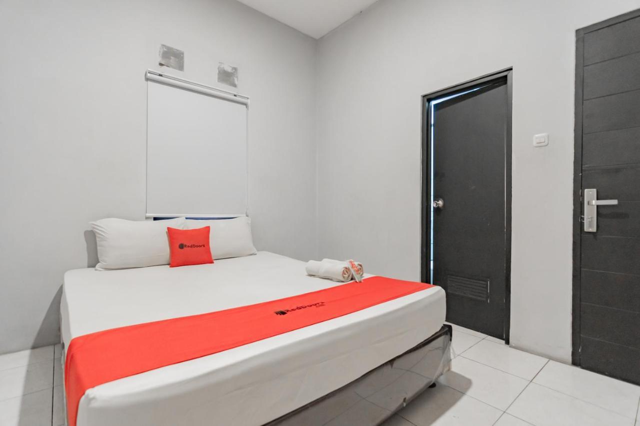 Reddoorz Near Exit Toll Pasteur 4 Hotell Bandung Eksteriør bilde