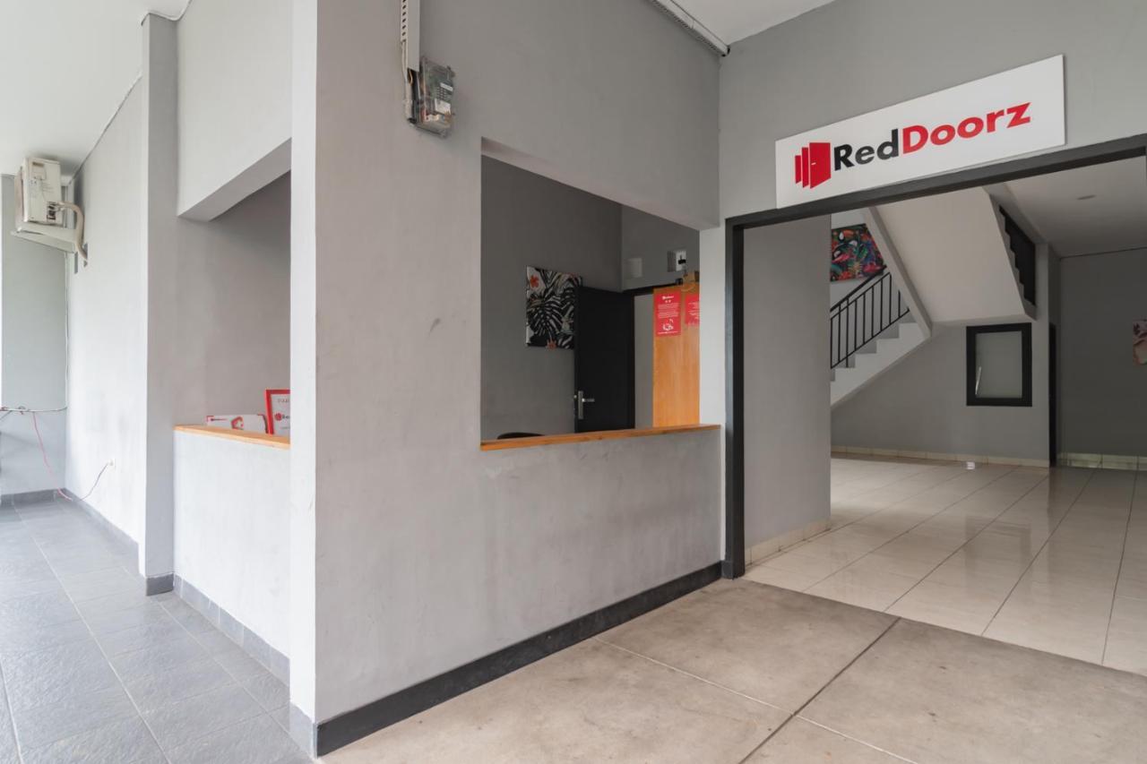 Reddoorz Near Exit Toll Pasteur 4 Hotell Bandung Eksteriør bilde