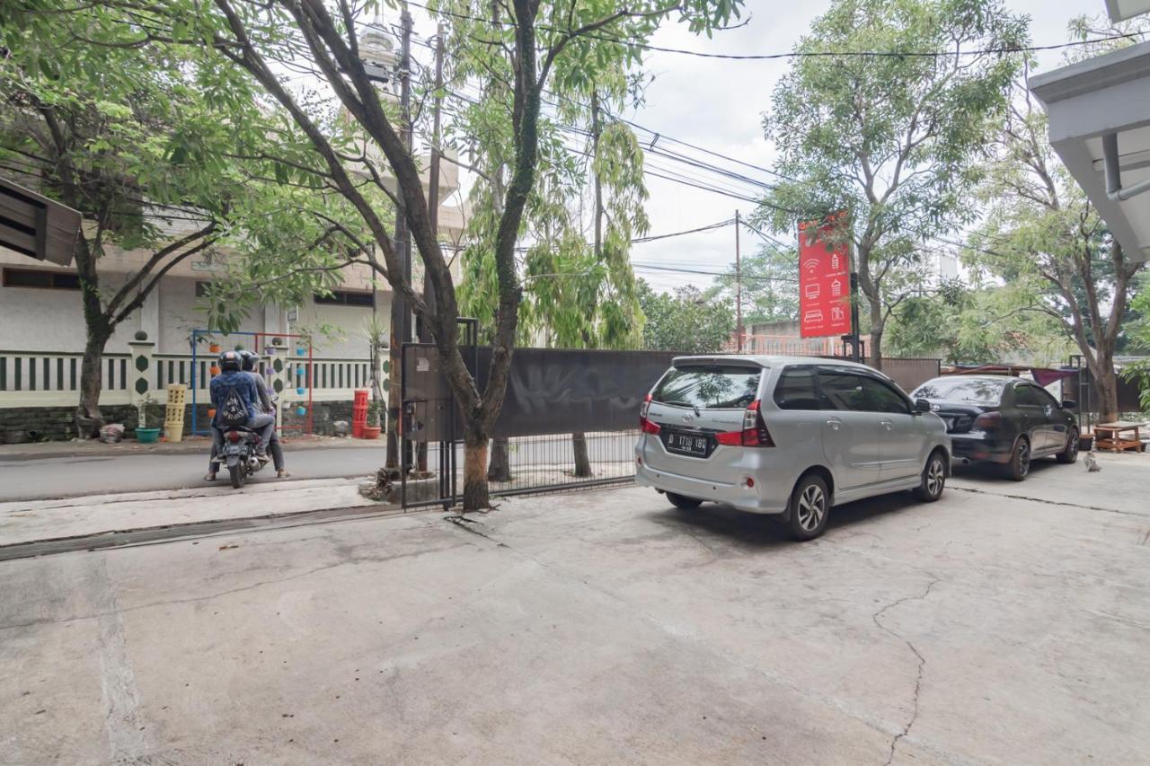 Reddoorz Near Exit Toll Pasteur 4 Hotell Bandung Eksteriør bilde